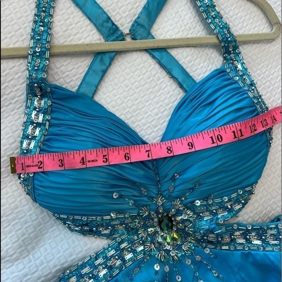 Jaaz Couture Prom Gown - Picture 15 of 16